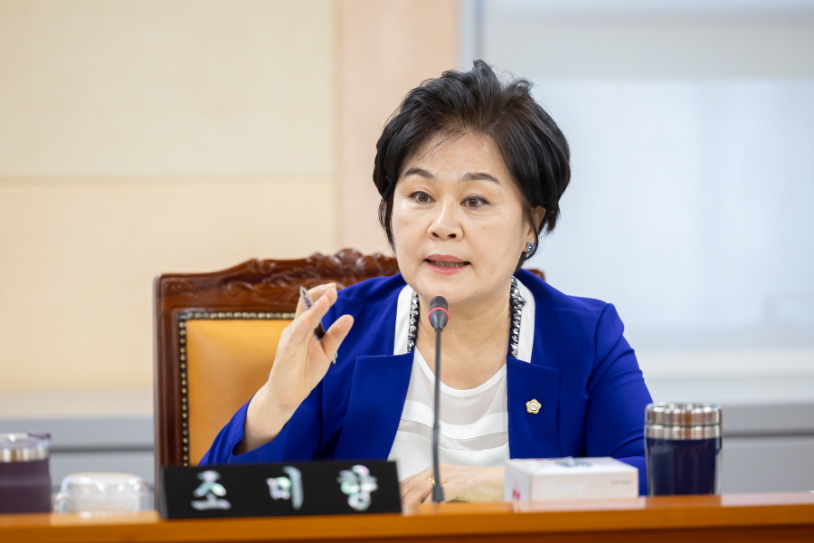'제349회 구로구의회 정례회 회기중 복지건설위원회 2026년도 제2회 추가경정예산안 예비심사' 게시글의 사진(5) '[크기변환]조미향 (24).JPG'