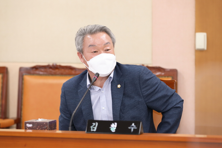 '제310회 구로구의회 임시회 폐회중 운영위원회 회의' 게시글의 사진(6) '크기변환_김철수_민 (5).JPG'