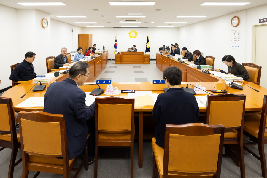 제340회 구로구의회 정례회 회기중 예산결산특별위원회 2026년도 예산안 및 기금운용계획안 종합심사