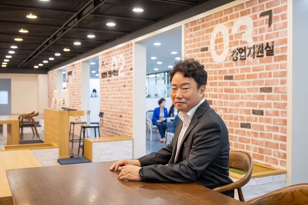 '구로구 청년창업지원센터 개관식' 게시글의 사진(10) '10.jpg'