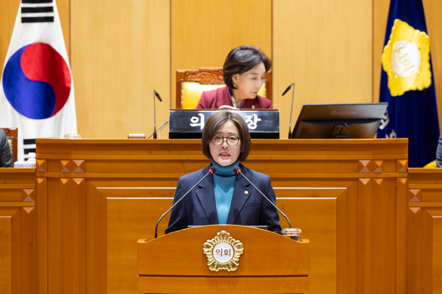'제322회 구로구의회 정례회 제4차 본회의 구정질문_시책분야' 게시글의 사진(12) '크기변환_최태영 (6).JPG'