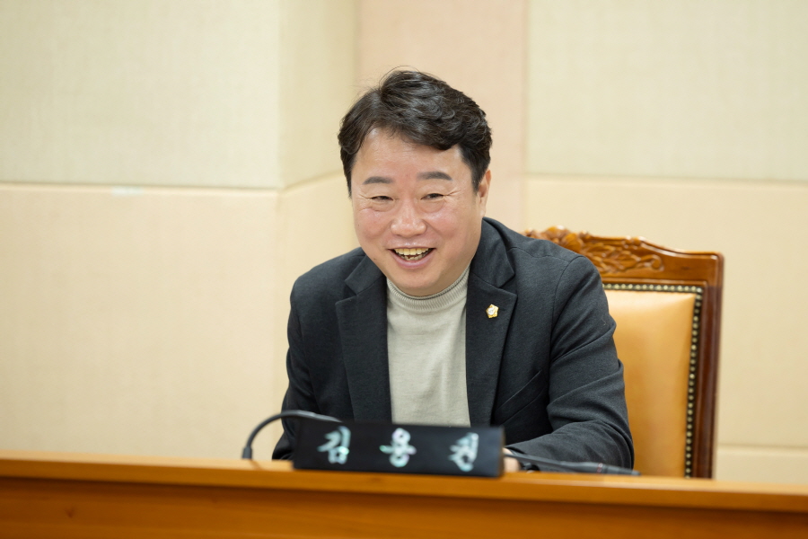 '제333회 구로구의회 임시회 폐회중 운영위원회 회의' 게시글의 사진(7) '[크기변환]030A7298.JPG'