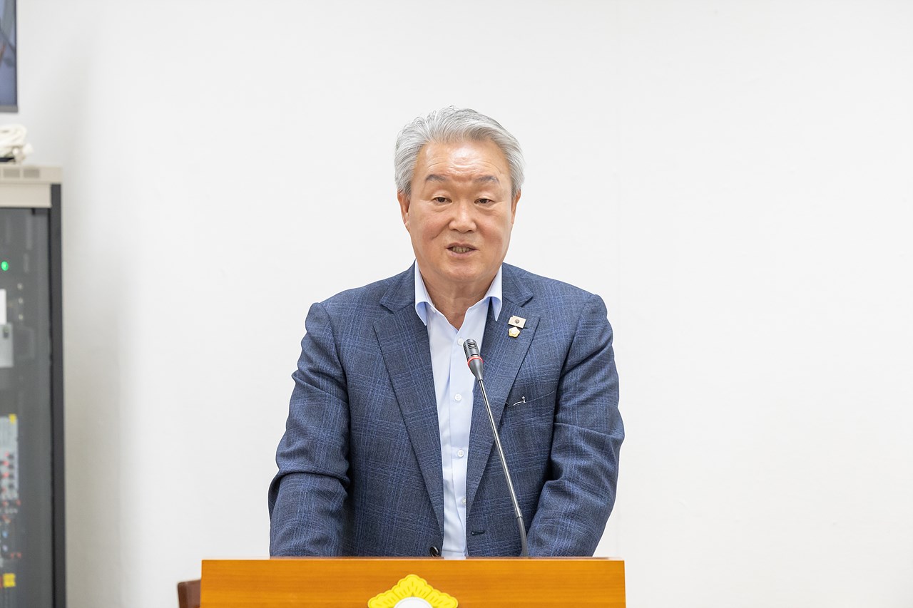 '제339회 구로구의회 임시회 회기중 행정기획위원회 안건심사' 게시글의 사진(12) '13.jpg'