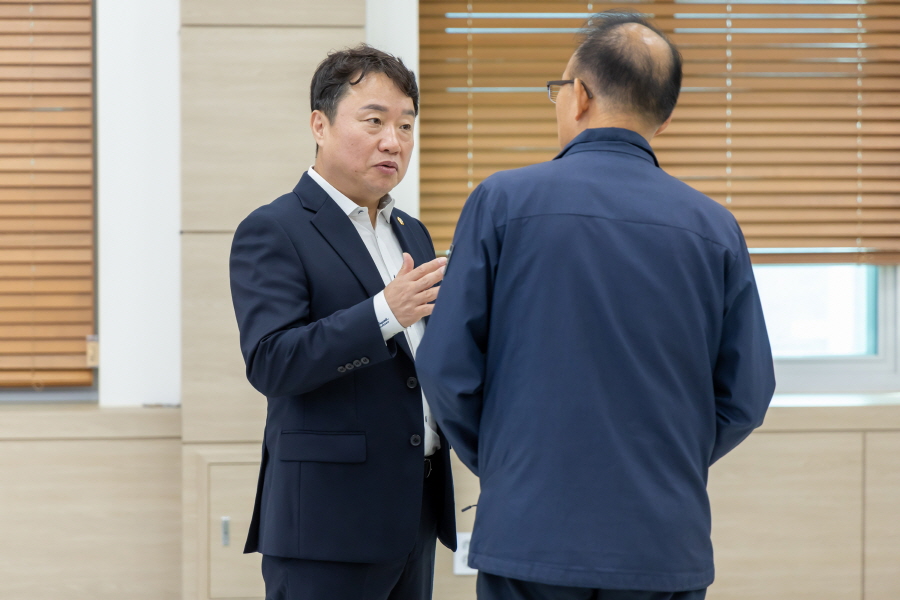 '동 지역사회보장협의체 역량강화 교육' 게시글의 사진(10) '크기변환_김용권 (1).JPG'