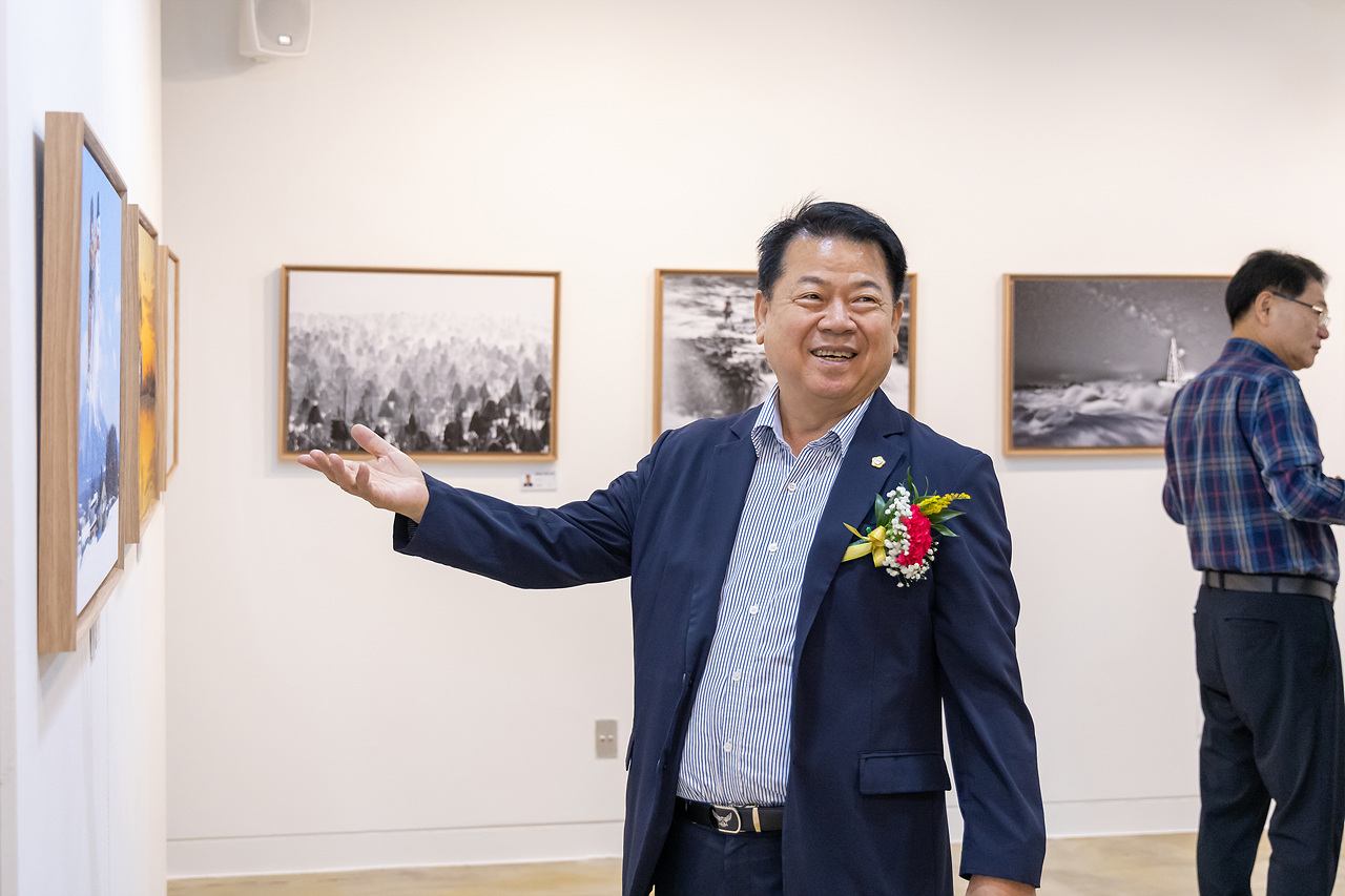 '제26회 구로사진전' 게시글의 사진(11) '11.jpg'