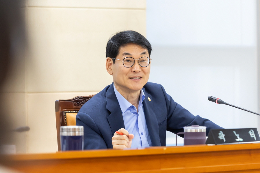 '제349회 구로구의회 정례회 회기중 복지건설위원회 2026년도 제2회 추가경정예산안 예비심사' 게시글의 사진(4) '[크기변환]곽노혁 (22).JPG'