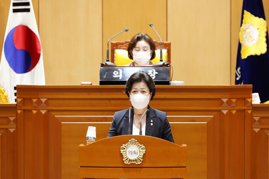 '제311회 구로구의회 임시회 제2차 본회의' 게시글의 사진(4) '크기변환_노경숙 (1).JPG'