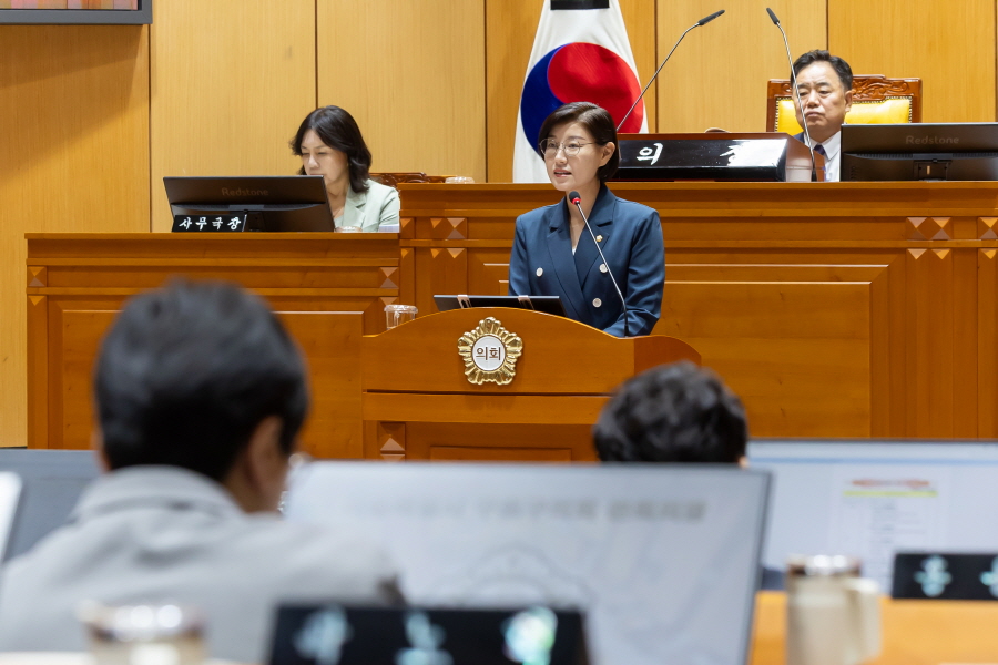 '제336회 구로구의회 정례회 제5차 본회의 구정질문_시책분야' 게시글의 사진(13) '[크기변환]김미주 (13).JPG'