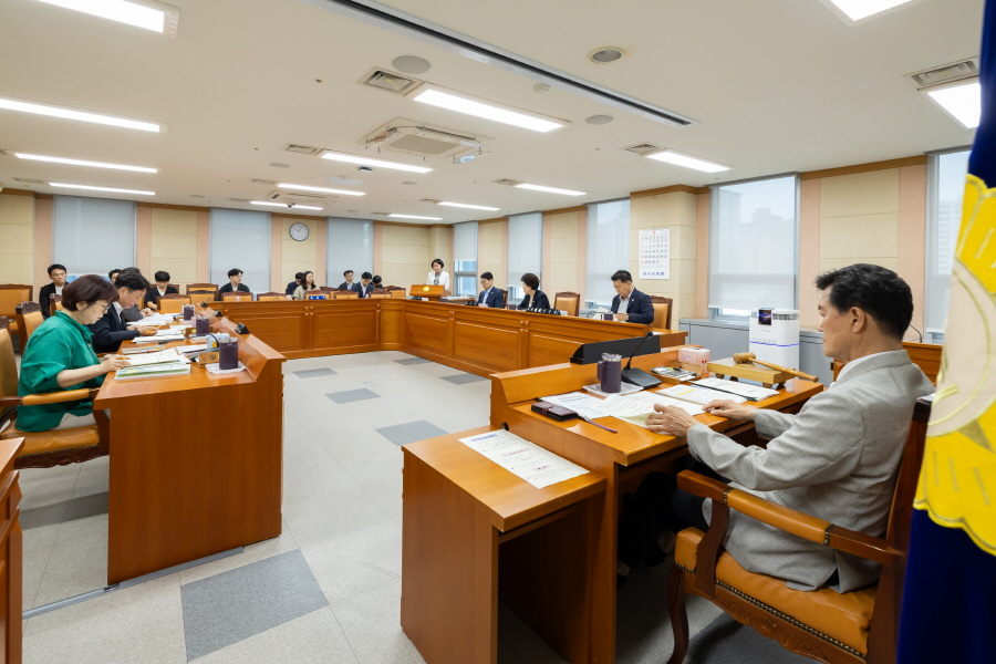 '제336회 구로구의회 정례회 폐회중 운영위원회 회의' 게시글의 사진(2) '[크기변환]030A2832.JPG'