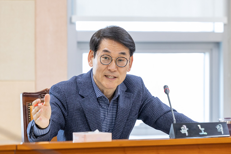 '제334회 구로구의회 임시회 폐회중 운영위원회 회의' 게시글의 사진(6) '06.jpg'