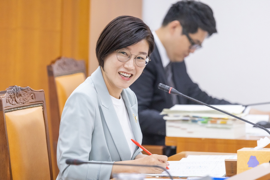 '제336회 구로구의회 정례회 회기중 예산결산특별위원회 결산 승인 및 예비비 지출 종합심사' 게시글의 사진(3) '[크기변환]KakaoTalk_20250613_131619494.jpg'