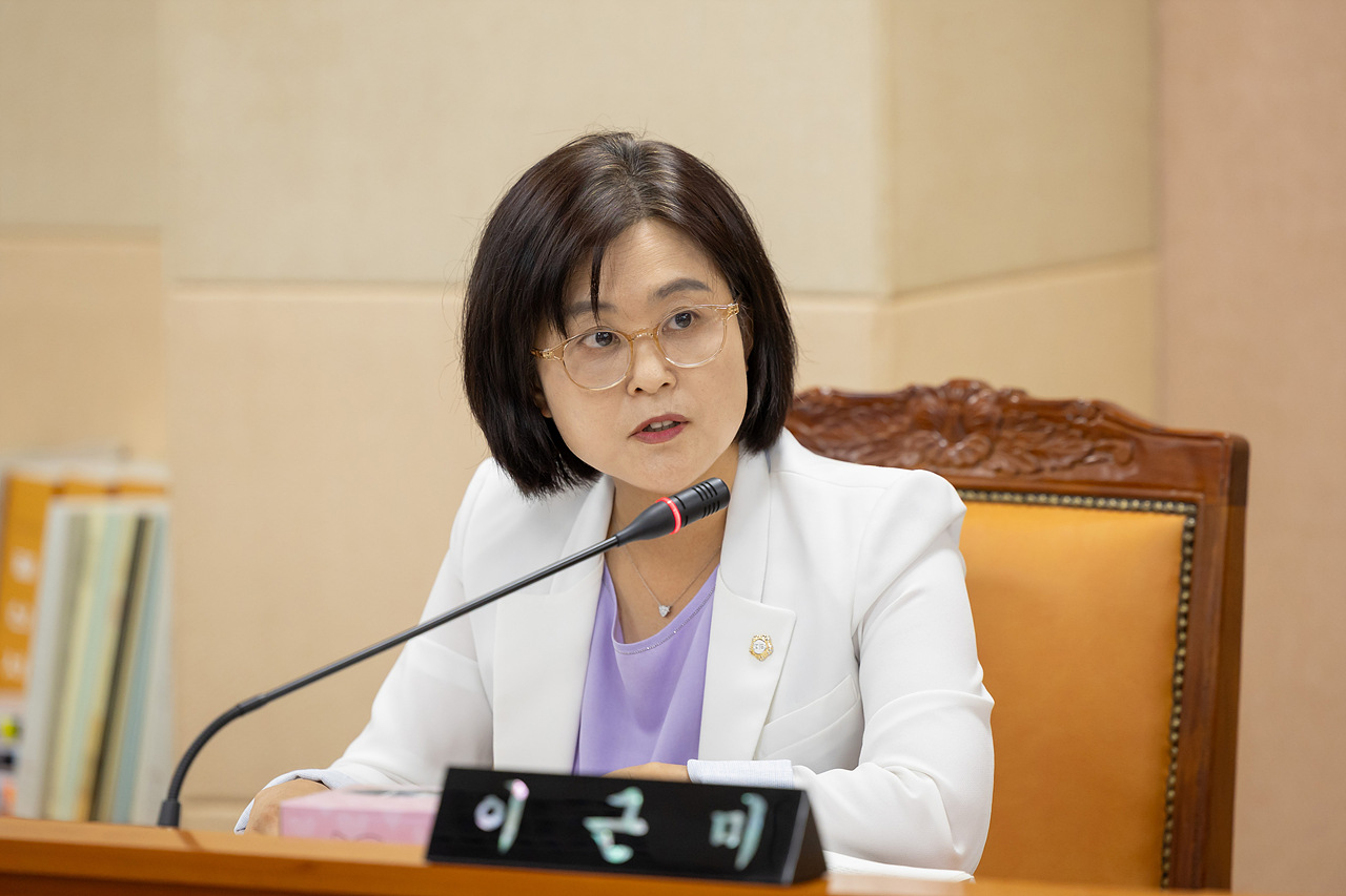 '제349회 구로구의회 정례회 회기중 복지건설위원회 결산승인 및 예비비 지출 예비심사' 게시글의 사진(8) '08.jpg'