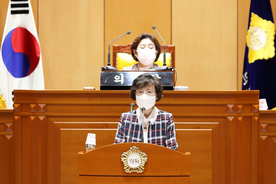 '제311회 구로구의회 임시회 제2차 본회의' 게시글의 사진(6) '크기변환_이명숙 (2).JPG'