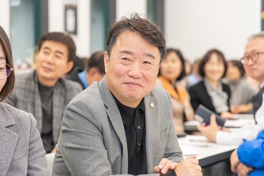 '법제화 20주년 기념 지역아동센터 성과공유회' 게시글의 사진(11) '11.jpg'