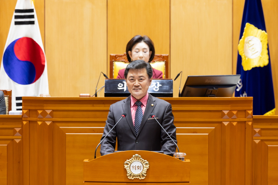 '제322회 구로구의회 정례회 제4차 본회의 구정질문_시책분야' 게시글의 사진(4) '크기변환_김철수_국 (3).JPG'