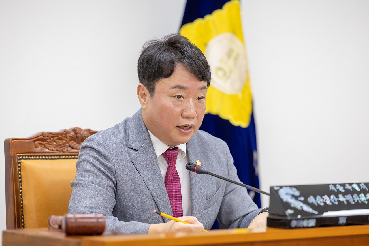 '제338회 구로구의회 임시회 회기중 예산결산특별위원회 안건심사' 게시글의 사진(2) '02.jpg'