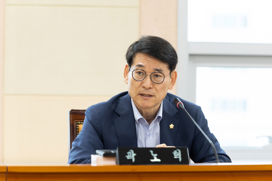 '제335회 구로구의회 임시회 폐회중 운영위원회 회의' 게시글의 사진(6) '[크기변환]곽노혁 (5).JPG'