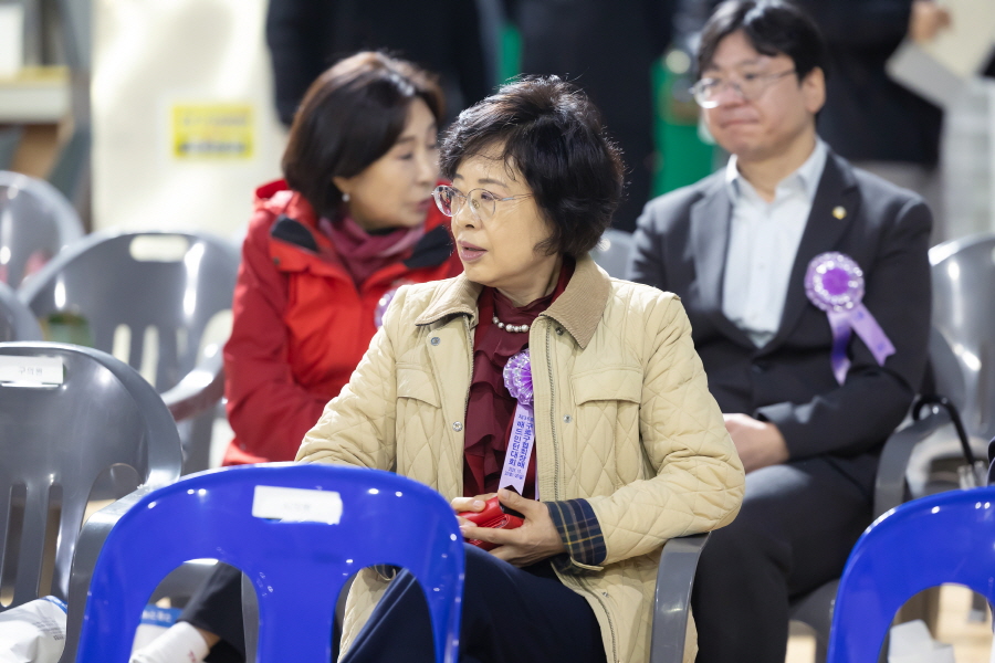 '제26회 구로구협회장기 배드민턴대회' 게시글의 사진(8) '[크기변환]이명숙 (2).JPG'