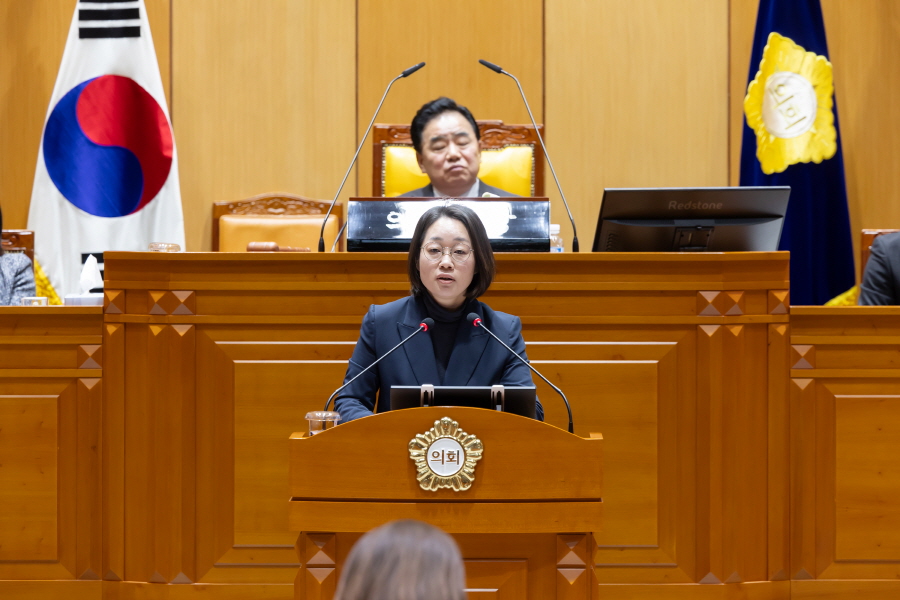 '제332회 구로구의회 정례회 제5차 본회의' 게시글의 사진(10) '크기변환_양명희 (14).JPG'
