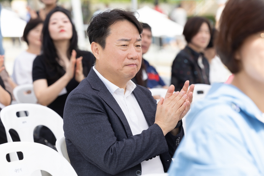 '2025년 제13회 구로 책축제' 게시글의 사진(7) '[크기변환]김용권.JPG'