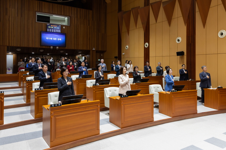 '제335회 구로구의회 임시회 제1차 본회의' 게시글의 사진(2) '[크기변환]030A7358.JPG'