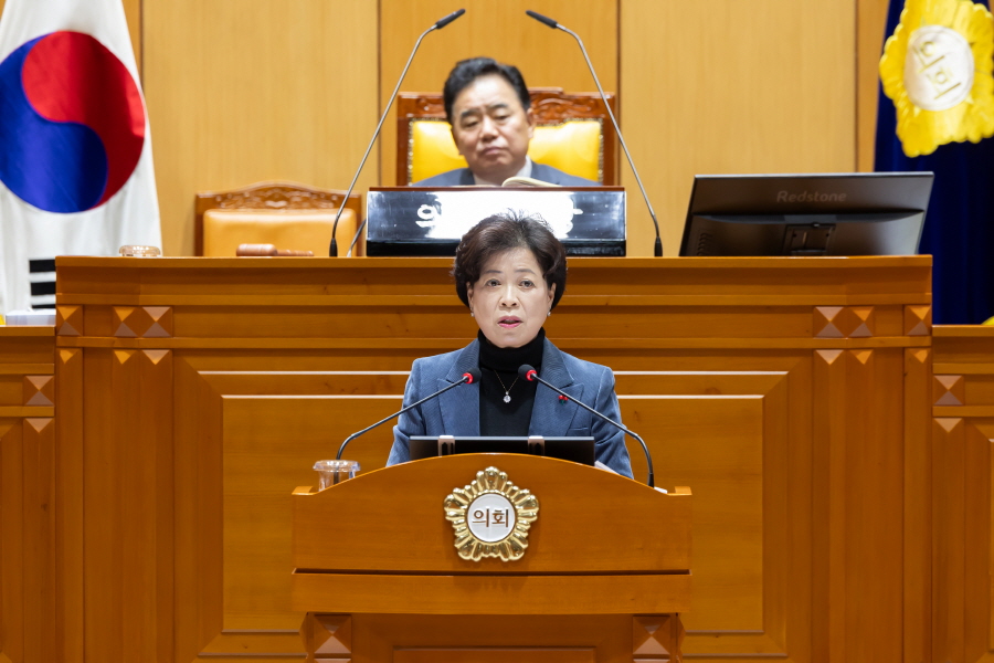 '제332회 구로구의회 정례회 제4차 본회의 구정질문_시책분야' 게시글의 사진(8) '크기변환_노경숙 (13).JPG'