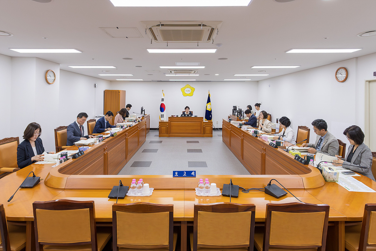 '제349회 구로구의회 정례회 회기중 예산결산특별위원회' 게시글의 사진(13) '13.jpg'
