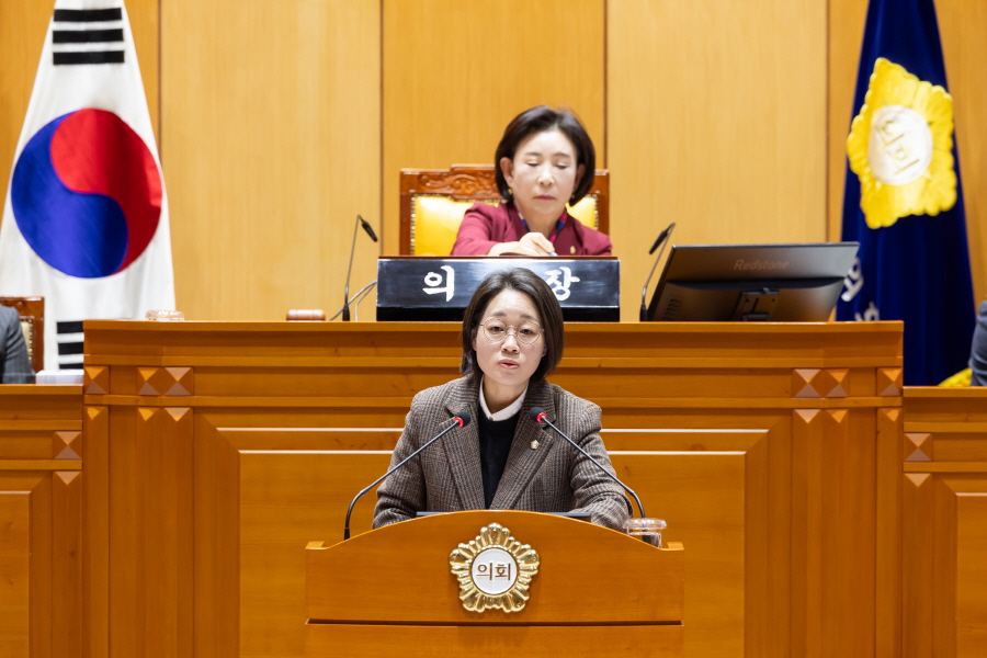 '제322회 구로구의회 정례회 제4차 본회의 구정질문_시책분야' 게시글의 사진(10) '크기변환_양명희 (3).JPG'