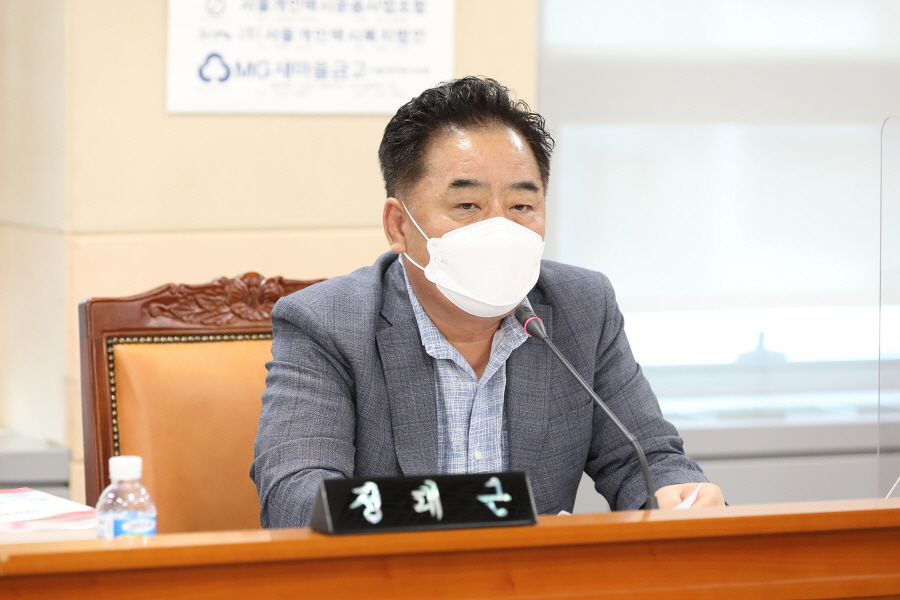 '제311회 구로구의회 임시회 폐회중 운영위원회회의' 게시글의 사진(4) '크기변환_정대근 (2).JPG'