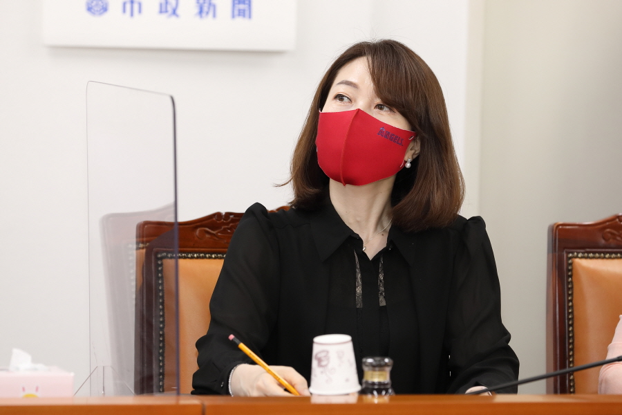 '구로구의회, 예결산 심사 및 행정사무감사 역량강화 교육' 게시글의 사진(15) '크기변환_전미숙 (2).JPG'