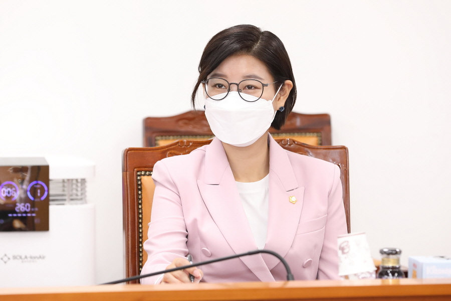'구로구의회, 예결산 심사 및 행정사무감사 역량강화 교육' 게시글의 사진(16) '크기변환_김미주 (5).JPG'
