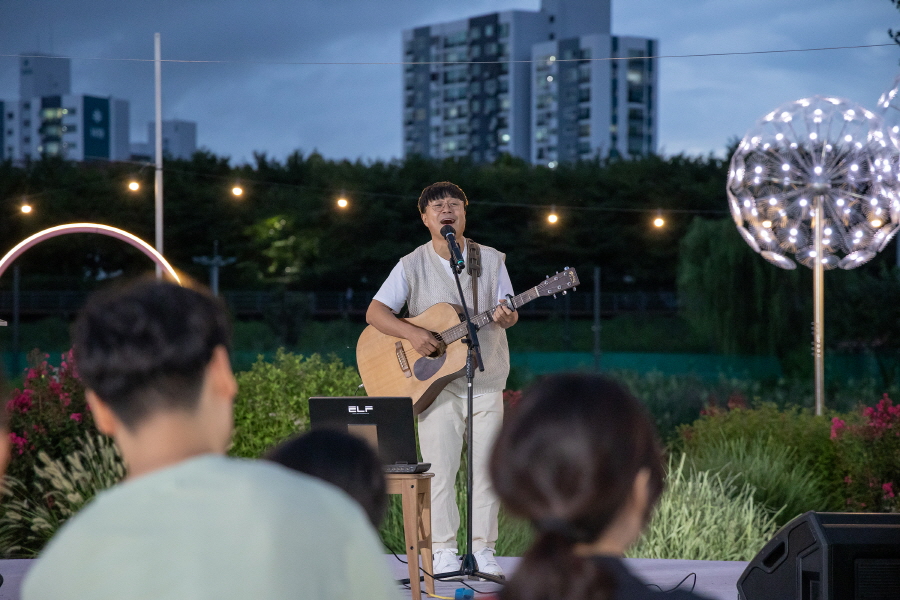 '2025년 어울림정원 빛축제 점등식' 게시글의 사진(15) '[크기변환]스케치 (3).jpg'
