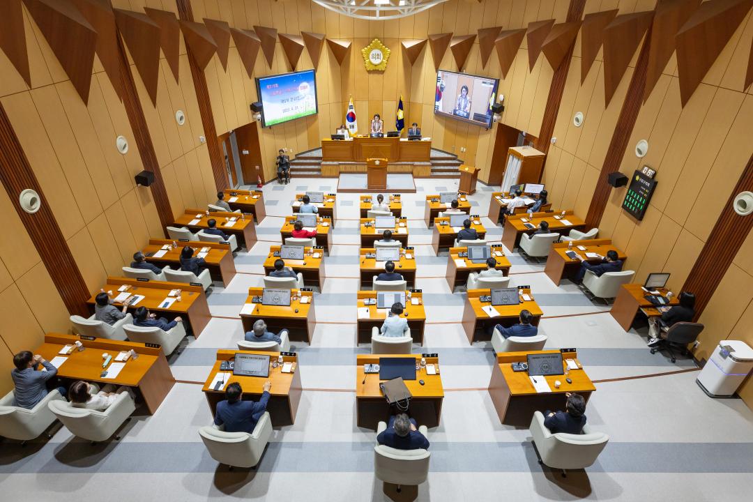 '구로구의회, 제318회 정례회 폐회' 게시글의 사진(1) '제318회 정례회 폐회.jpg'