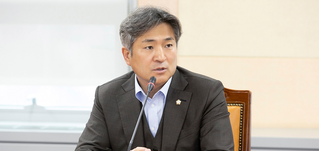 구로구의회 김영곤 부의장 사진