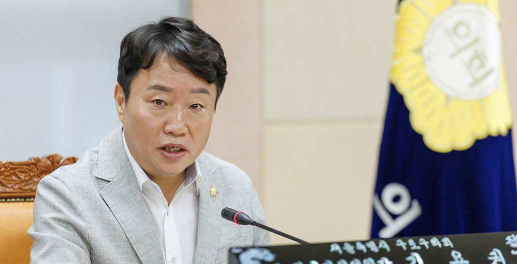 구로구의회 김용권 복지건설위원장 사진