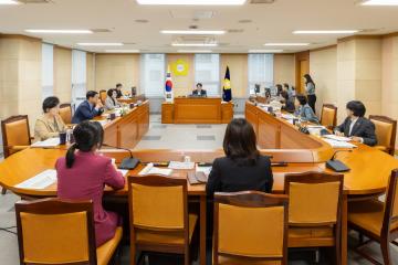 제350회 구로구의회 임시회 회기중 복지건설위원회 안건심사
