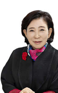 Yoon-hee Gwak, the chair of Guro District Council